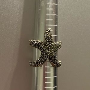 Starfish Wraparound Textured Ring